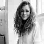 Hannah-Hauer-King Nonchalant London Interview